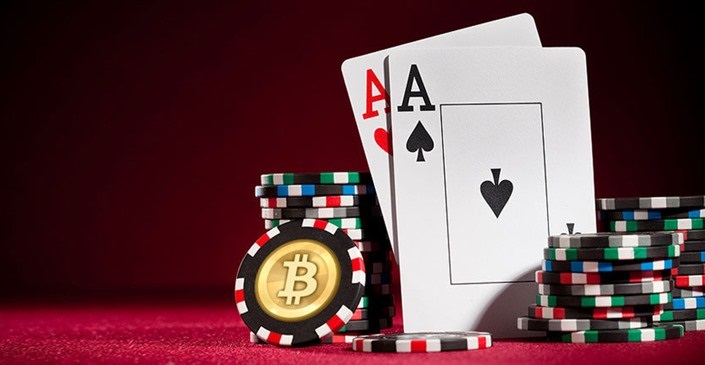 Are you stuck in the habit of playing poker online?