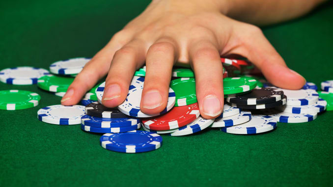 Different Ways Of Cheating Is Possible In Online Poker Games