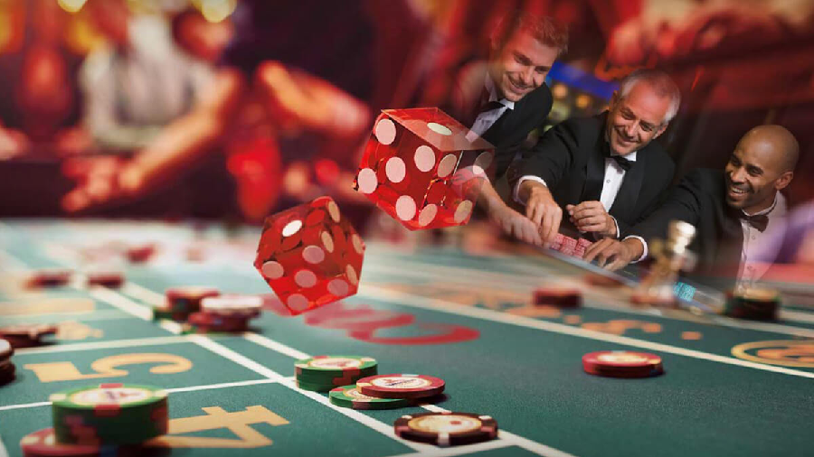 Baccarat – The Royal Game & Great Odds!