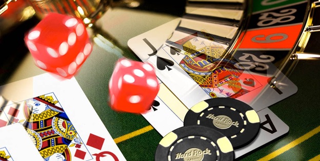 Why online casino games are hugely popular with people worldwide?