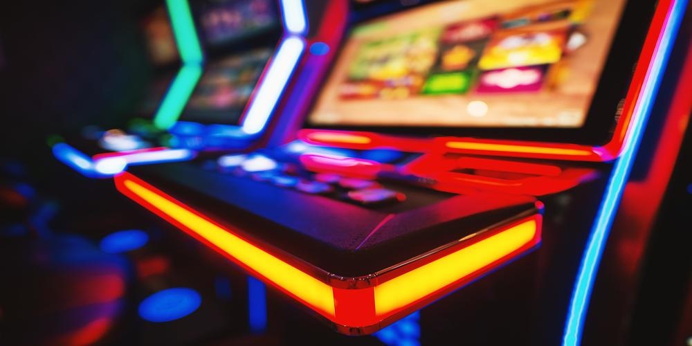 What we should know before playing in an online casino?